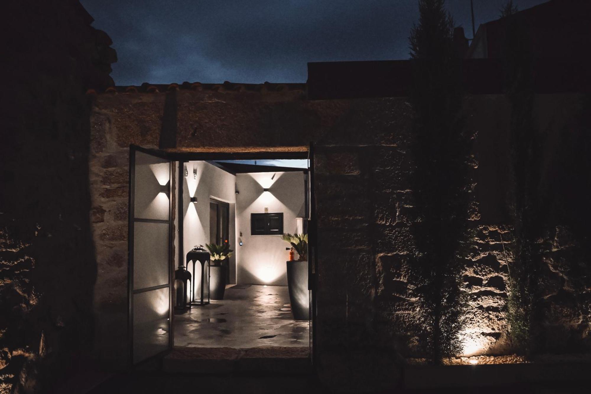 Paducho Studios Valpaços Dış mekan fotoğraf